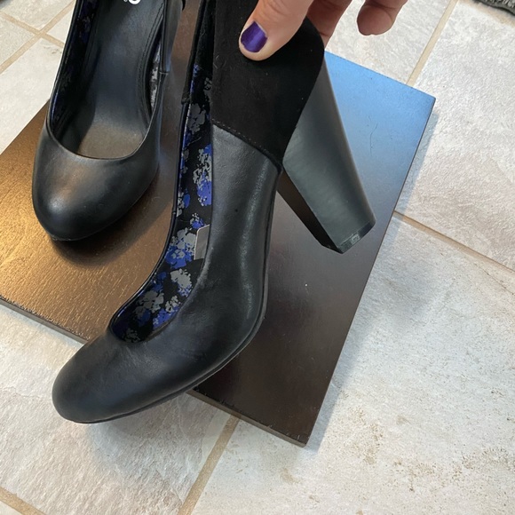 Chunky black bongo heels - Picture 3 of 3